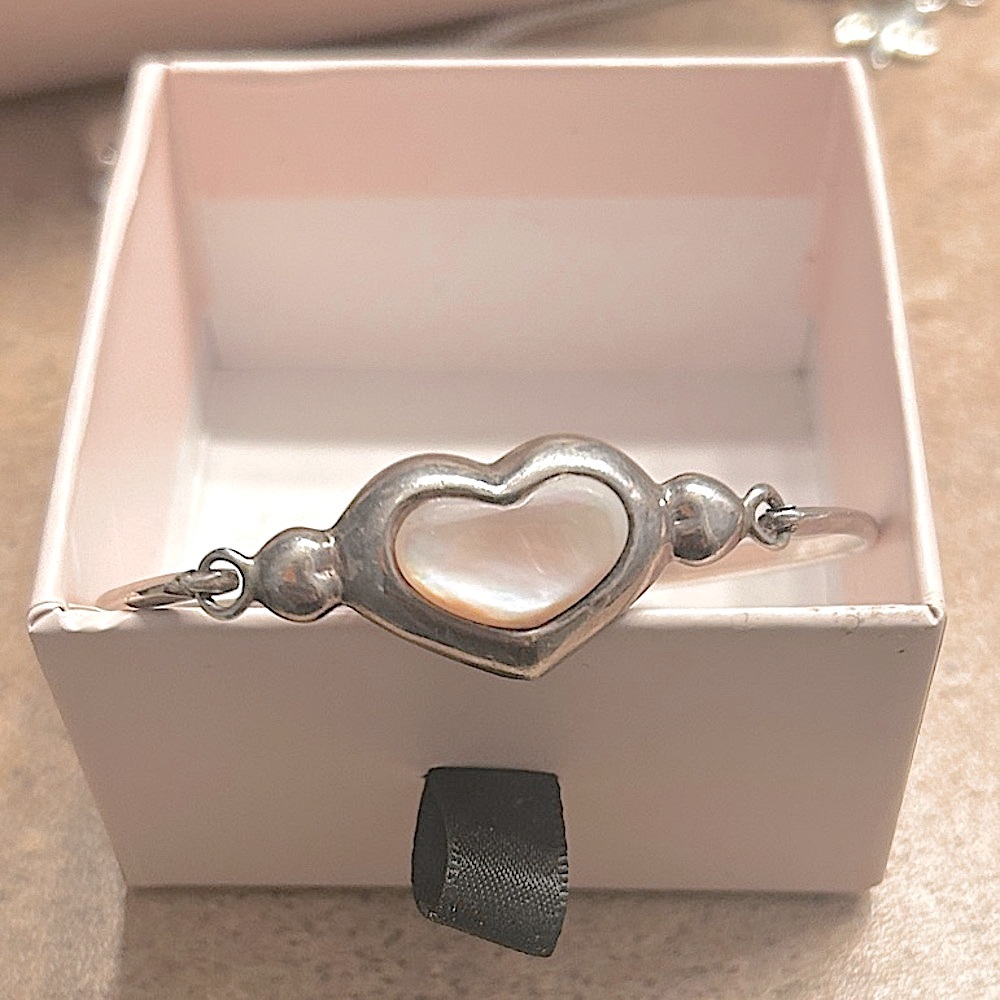 925 Sterling Mother of Pearl Heart Bangle